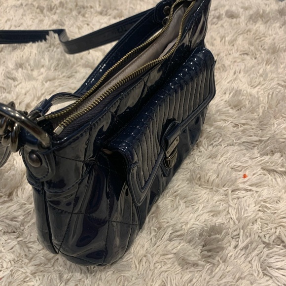 Coach - Picture 4 of 10